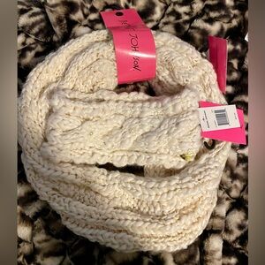 Betsey Johnson Ivy Scarf and Headband Set